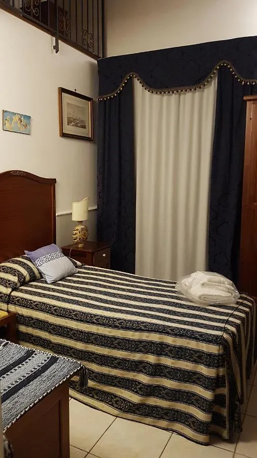 ***  Nuovo Hotel Sangiuliano Catánia Italië